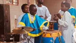 La chorale IFÈ OLUWA LES CHÉRUBINS