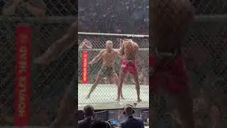 Usman lighting up Leon Edwards Body at UFC 278.