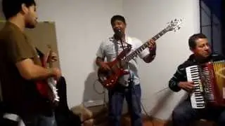 los tres serano
