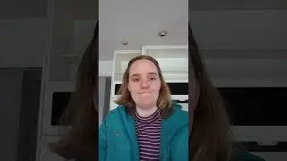 Amanda tries to Sing Let it go