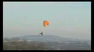 Atterissage d'un paramoteur RC