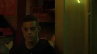 Mr  Robot Latino, 01x04x03 Elliot intenta hackear Steel Mountain