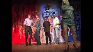 A.Kirilenko, N.Krstic, V.Khryapa, J.Gordon, A.Shved dancing