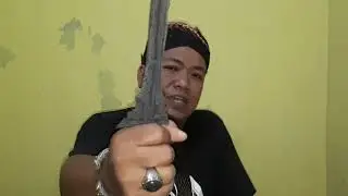 Keris omyang jimbe penarik uang dan diburu dukun