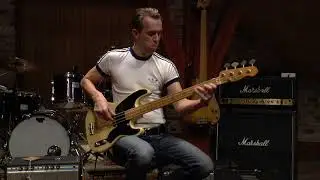 Vintage Guitar Oldenburg presents a Fender Precision Bass from 1955