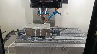 CNC Machine Milling VMC Vertical Machining Center For Sale 