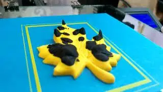 151 ENDER 3 - Maple Leaf - 2 filament color change. Yellow to Black