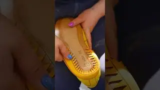 Боковой рант на кедах из кожи - наша уникальная разработка🔥 #handcraftedshoes #shoes #mensshoestyle