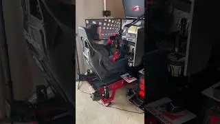 Самая реалистичная система движения для гоночного симулятора | D-BOX Technology Haptic System