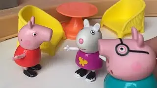 Peppa Pig's Pool Party Adventure: A Silly Sound Slide Experience for Toddlers!