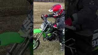 Kx65 - 8 year old addicted to two strokes! Braaaaap!