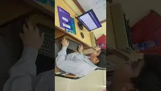 #It's study time at school# ICT period in Lab# Uff study study#