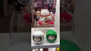 Maneki Neko | the Lucky Waving Cat #shorts #cats #manekineko
