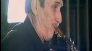 Jeff Beck & Friends - guitar/sax/piano jam