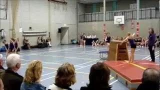 RKSV Wilskracht: Kerstdemo 12 Turnen 8-11 jaar Astrid
