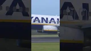 Crack of Dawn 737-800 Take Off at Manchester Airport! #shorts