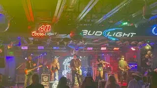 Ringing in 2026 with Triple Rail Turn @ Cancun Cantina 