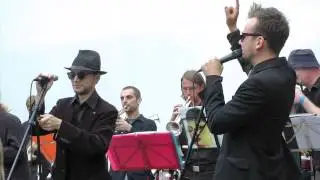 Deceptacon &ndash; Sogenannte Anarchistische Musikwirtschaft