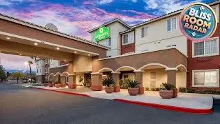 La Quinta Inn & Suites by Wyndham Las Vegas Red Rock | Las Vegas (NV), United States | Hotel Review🏩