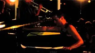 Yacine MALEK et son Y&acirc;zz S&eacute;ptet 