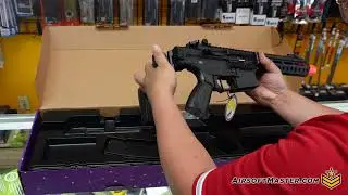 Unboxing the G&G Armament FAR 556 AEG