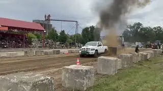 White Trash Diesel Truck Pulls JDB Diesel Performance at Bedford for Win class
