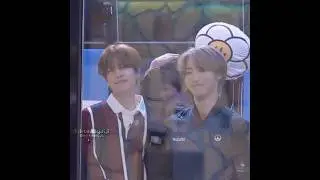skz photos that look normal at first || #edit #kpop #band #skz #straykids #funny #memes #shorts