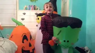 HUGE INFLATABLE HAUL / DESCRIPTION