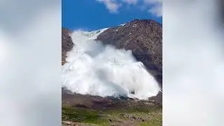 Man films moment avalanche almost swallows him