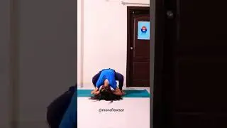 Squats #yoga #monafitnesst #shorts #trending #viral #video #yt #squat
