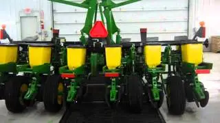 John Deere 1760 Planter Sold on ELS!