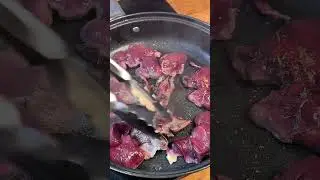 Wątr&oacute;bka drobiowa z cebulą i jabłkami - JASIEK KUROŃ GOTUJE #jedzenie #obiad #meat