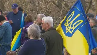 Crowd gathers in park in Elmhurst for celebration of Ukrainian culture and show of support