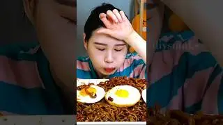 ASMR Mukbang Truffle Oil Topped Chapagetti + Fried Eggs +Kimchi