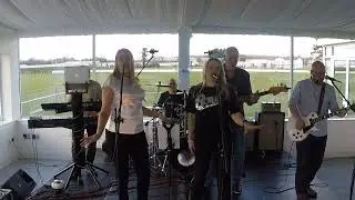 Nutbush City Limits – Tina Turner Cover | Live by Dr Cornelius