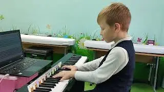 Soft Mozart Academy 2025: Artem (9) plays ре мажор трезвучия с обращениями