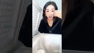 freezer white ice #whiteice #ice #iceeating #freezerice #freezer #frost  #asmr #freezerfrost