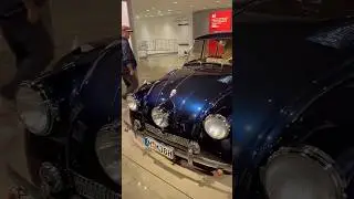 Kr&aacute;sn&aacute; Tatra T78, auto z Blade Runner či autonomn&iacute; Zeekr z Petersen muzea | BACINA.TV