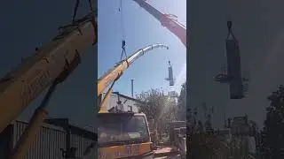 When they said tandem lift&hellip; #viral #craneoperator #rigger #overload #construction #operator #china