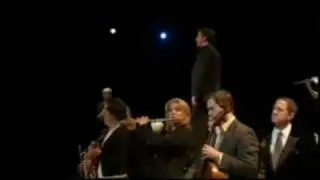 Raúl Esparza sings 