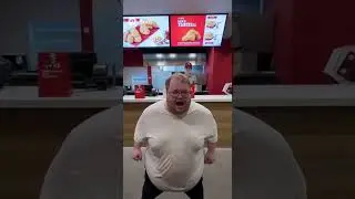 Тоха хочет крылышки KFC