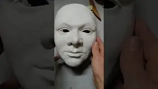 Маска @alexvuckii . Часть 2. Снимаю форму. #handmade #mask #своимируками #маска #art #скульптура