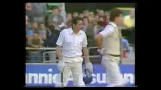 ESSEX v NOTTINGHAMSHIRE NATWEST TROPHY FINAL LORD'S SEPTEMBER 7 1985 DEREK RANDALL BRIAN HARDIE