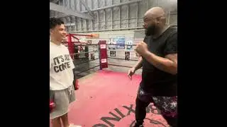 BOE JACKMAN 1ST DAY OF BOXING 🥊 LESSONS WITH DRINX WITH GINX #boejackman #boxing #boxingcoach 