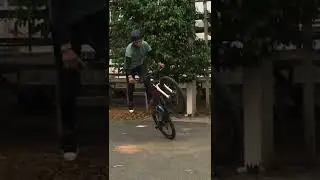 Cycle stunt wheelie#guwahati #love #cycle #stunt