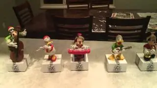 Disney Xmas hallmark characters