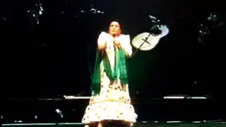 Maria de Lourdes interpreta un Popurrí con Mariachi Los Alazanes y Elias Torres en el Requinto