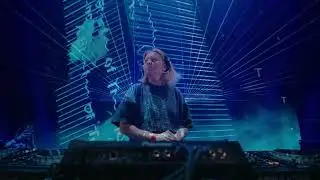 8kays play Against All &Oslash;dds &ndash; Falling Down | A State of Trance 2024