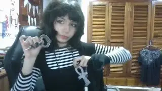 Como conseguir ropa/accesorios alternativos :o