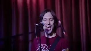 BIRD STREETS - Stop To Breathe (Live at Hotel Cafe)